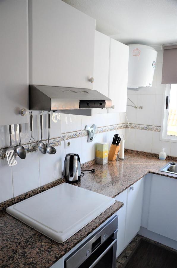 Naufragos Beach Apartment Torrevieja Exterior photo