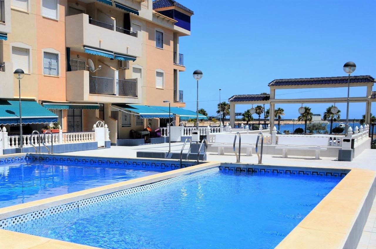Naufragos Beach Apartment Torrevieja Exterior photo