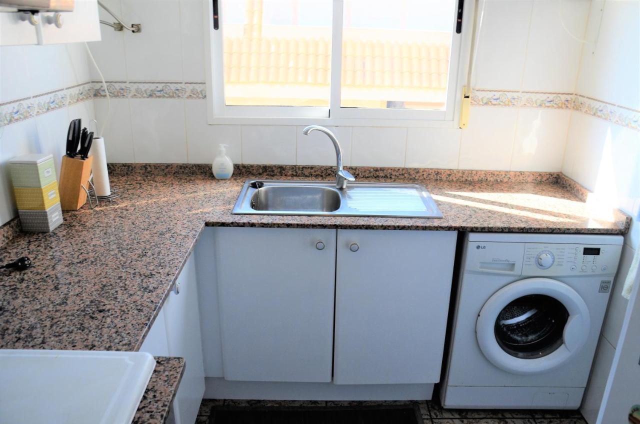 Naufragos Beach Apartment Torrevieja Exterior photo