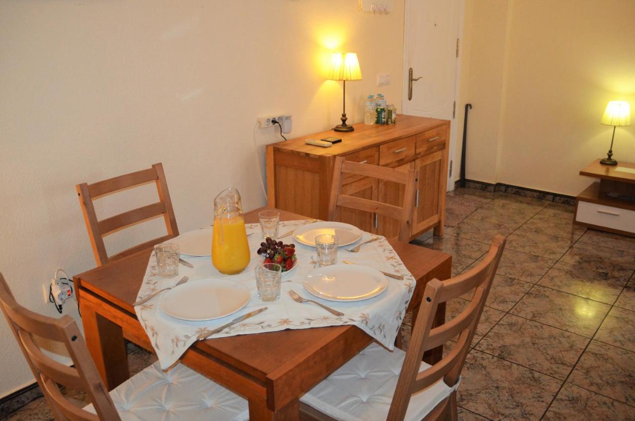 Naufragos Beach Apartment Torrevieja Exterior photo